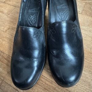 Dansko Black Leather Beth women’s pumps Sz 40/9